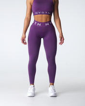 Load image into Gallery viewer, Amethyst Sport Seamless Leggings