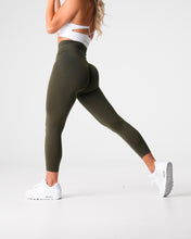 Load image into Gallery viewer, Olive Shape Seamless Leggings