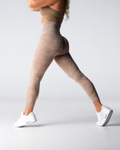 Load image into Gallery viewer, Beige Camo Seamless Leggings