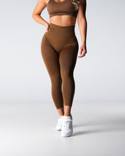 Load image into Gallery viewer, Mocha Shape Seamless Leggings