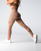 Load image into Gallery viewer, Sand Digital Seamless Leggings