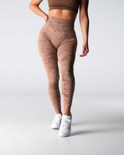 Load image into Gallery viewer, Sand Digital Seamless Leggings