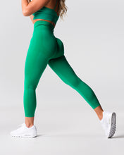 Load image into Gallery viewer, Holly Green Performance Seamless Leggings