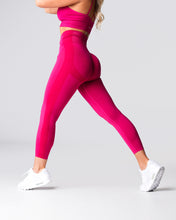 Load image into Gallery viewer, Winterberry Performance Seamless Leggings
