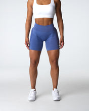 Load image into Gallery viewer, Royale Contour Seamless Shorts