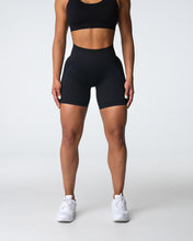 Load image into Gallery viewer, Black Contour 2.0 Seamless Shorts