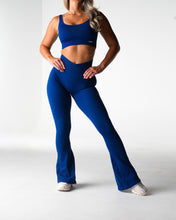Load image into Gallery viewer, Oxford Harmony Ribbed Seamless Flare Leggings
