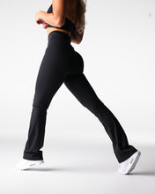 Load image into Gallery viewer, Black Effortless Flare Leggings