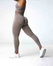 Load image into Gallery viewer, Taupe Performance Seamless Leggings