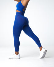 Load image into Gallery viewer, Azure Blue Shape Seamless Leggings