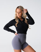 Load image into Gallery viewer, Black Divine Seamless Zip Up
