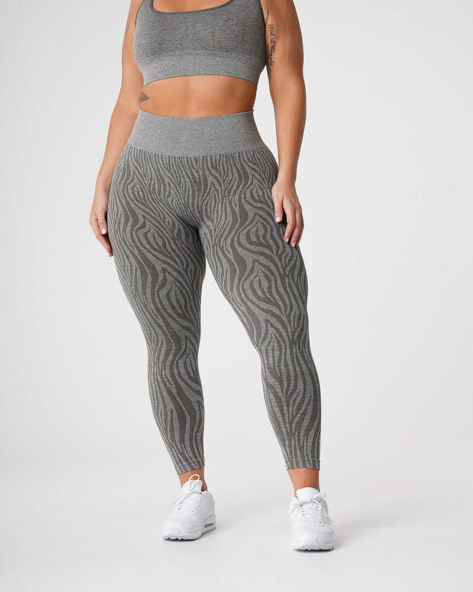 NVGTN Zebra Seamless Leggings - Khaki Green |