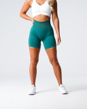 Load image into Gallery viewer, Emerald Solid Seamless Shorts