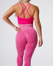 Load image into Gallery viewer, Fuchsia Zebra Seamless Leggings