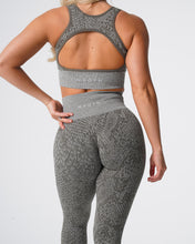 Load image into Gallery viewer, Khaki Green Snakeskin Seamless Leggings