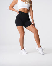 Load image into Gallery viewer, Black Solid Seamless Shorts