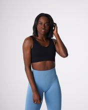 Load image into Gallery viewer, Black Elevate Seamless Bra