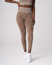 Load image into Gallery viewer, Mocha Zebra Seamless Leggings