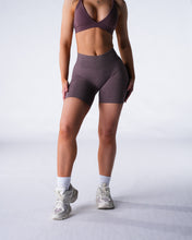 Load image into Gallery viewer, Velvet Port Lift Seamless Shorts