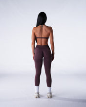 Load image into Gallery viewer, Velvet Port Breakthrough Stunner Seamless Halter Bra