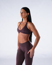Load image into Gallery viewer, Velvet Port Breakthrough Stunner Seamless Halter Bra