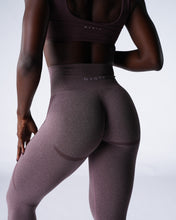 Load image into Gallery viewer, Velvet Port Viral Contour Seamless Leggings