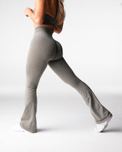 Load image into Gallery viewer, Khaki Green Iconic Seamless Flare Leggings