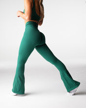 Load image into Gallery viewer, Balsam Harmony Ribbed Seamless Flare Leggings