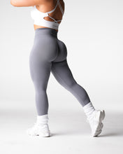 Load image into Gallery viewer, Grey Discover Seamless Leggings