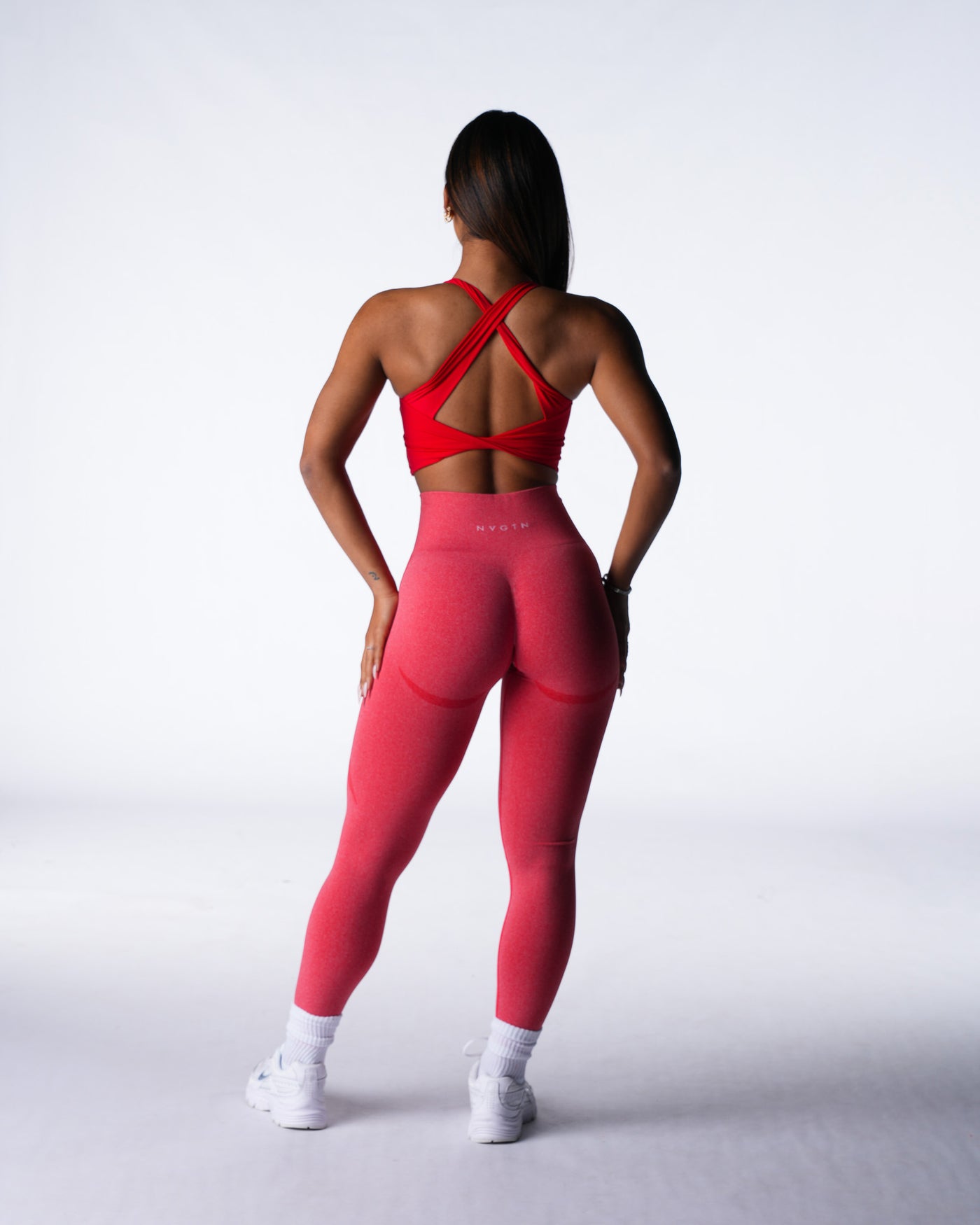 NVGTN Solace Flow Bra - Cherry Crush |