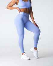 Load image into Gallery viewer, Periwinkle Sport Seamless Leggings