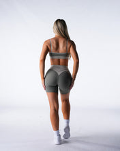 Load image into Gallery viewer, Aspen Aera Form Shorts