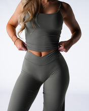 Load image into Gallery viewer, Aspen Aera Straight Leg Pants