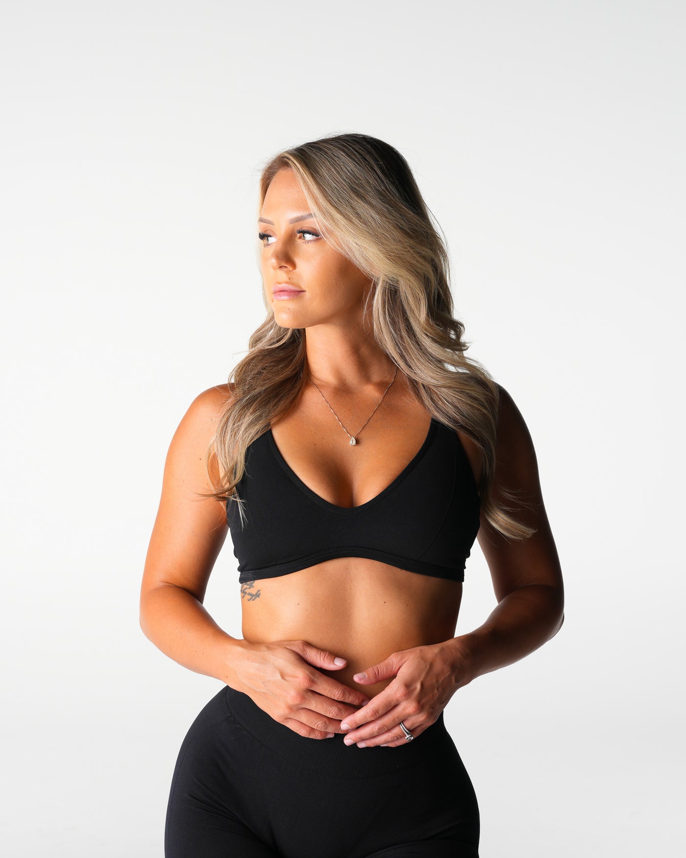 Black Edge Seamless Bra