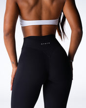 Load image into Gallery viewer, Black Aera Flare Pants