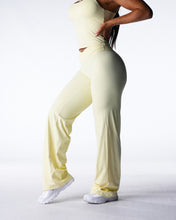 Load image into Gallery viewer, Limoncello Aera Straight Leg Pants