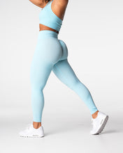 Load image into Gallery viewer, Pastel Blue Lift Seamless Leggings