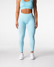 Load image into Gallery viewer, Pastel Blue Lift Seamless Leggings