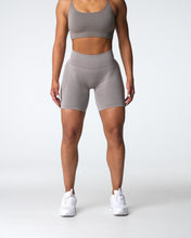 Load image into Gallery viewer, Taupe Contour Seamless Shorts