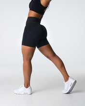 Black Contour 2.0 Seamless Shorts