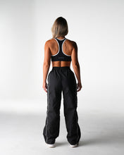 Load image into Gallery viewer, Black Hyper Stride Bra