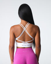 Load image into Gallery viewer, White Virtue Seamless Bra