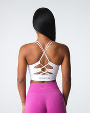 Load image into Gallery viewer, White Thrive Seamless Bra