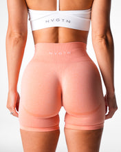 Load image into Gallery viewer, Peach Contour Seamless Shorts