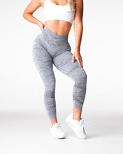 Load image into Gallery viewer, Grey Digital Seamless Leggings