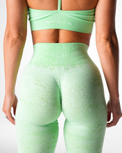 Load image into Gallery viewer, Pistachio Digital Seamless Leggings