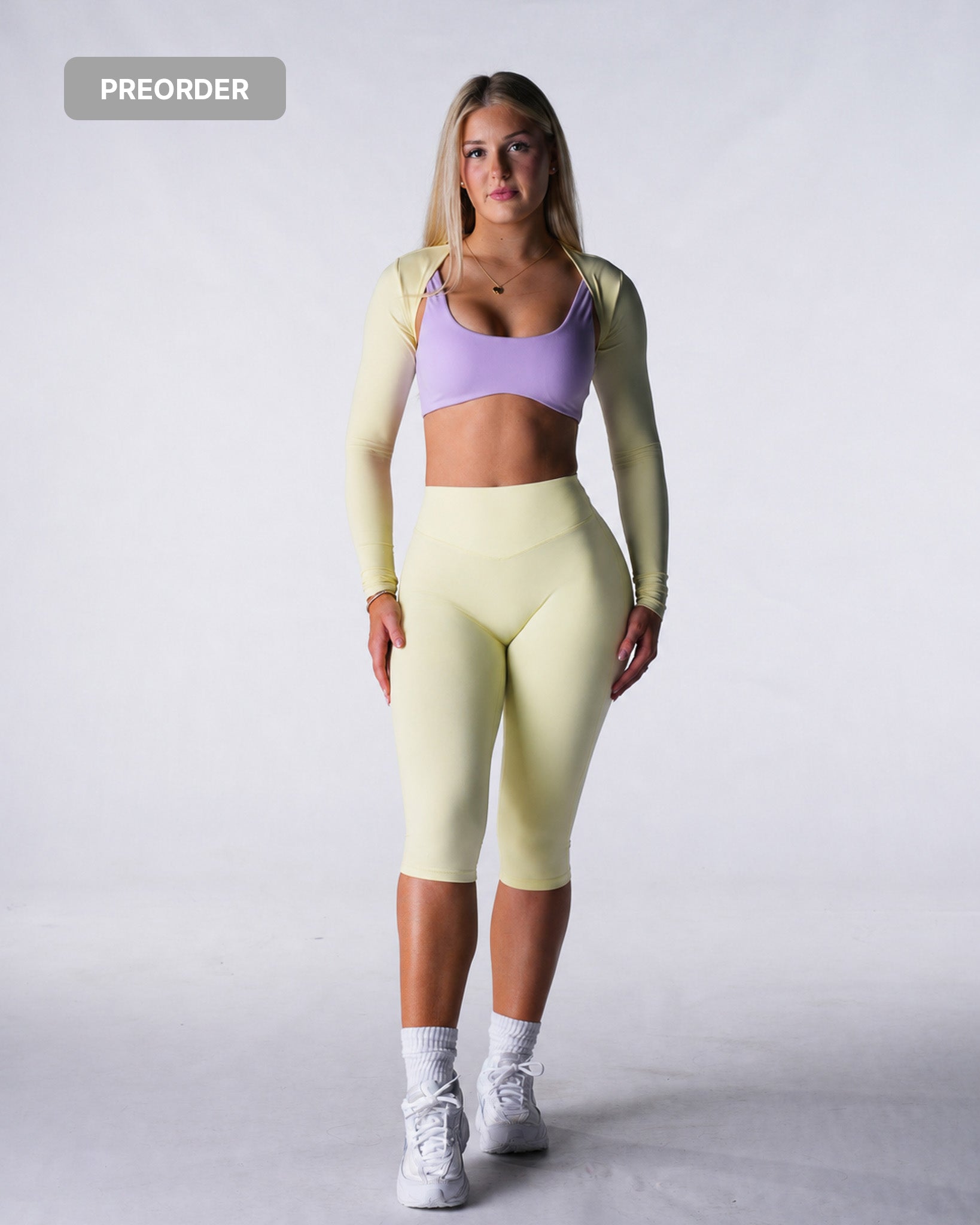 NVGTN AeraLite Capri Leggings - Limoncello |