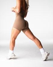 Load image into Gallery viewer, Dune Aera Shorts