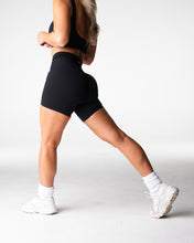Load image into Gallery viewer, Black Harmony Ribbed Seamless Shorts