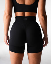 Load image into Gallery viewer, Black Harmony Ribbed Seamless Shorts
